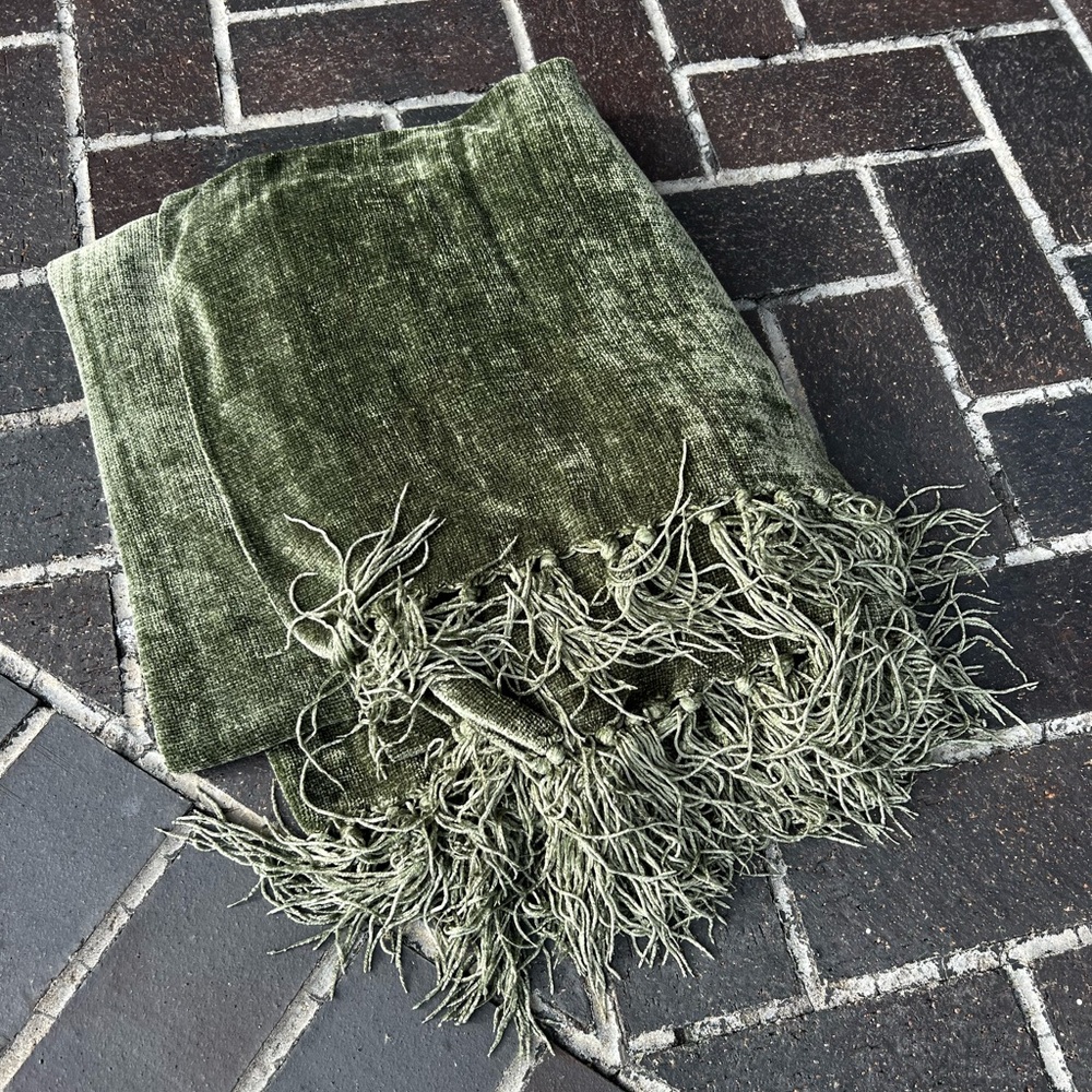 Olive Green Chenille Throw Blanket - Picture 2 of 16